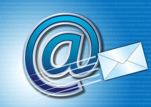 email-Fotolia_3151708_Subscription_L-300x212